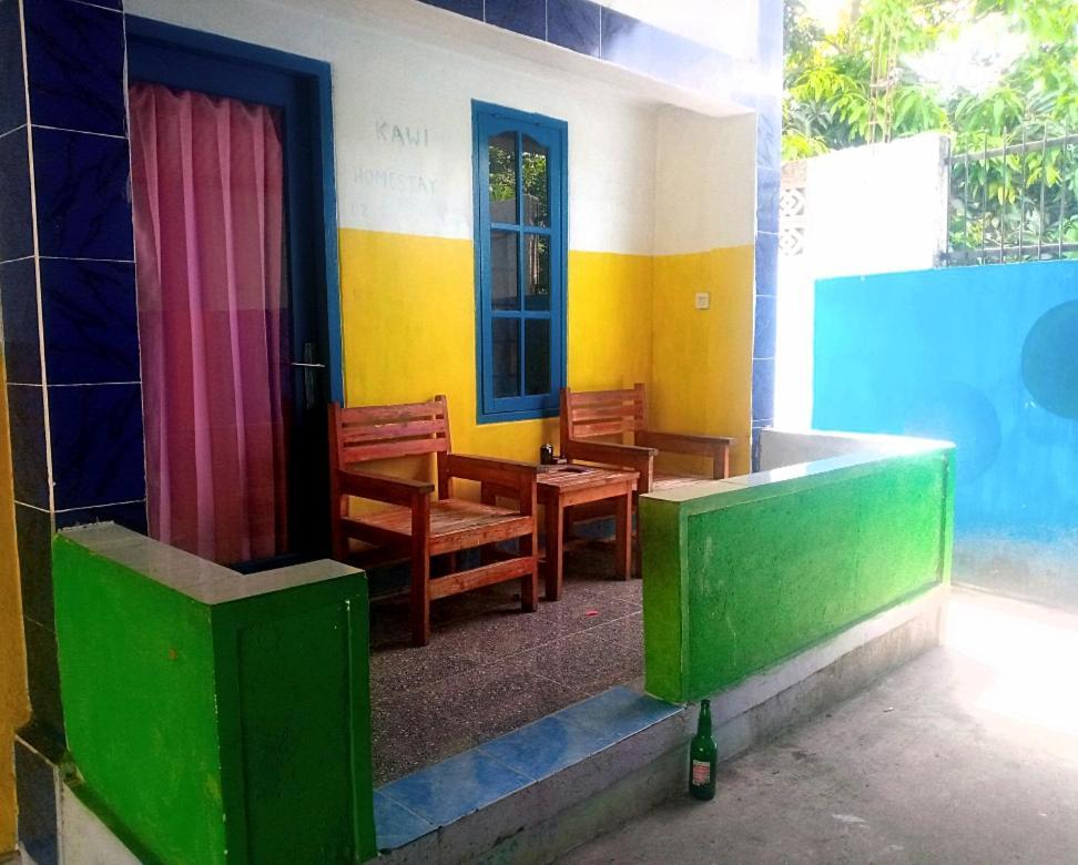 Bulan Homestay Plambi Buitenkant foto